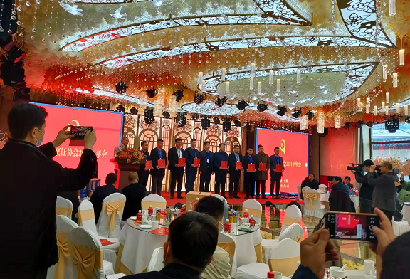 诚越慧泰荣升承德烹饪协会副会长单位